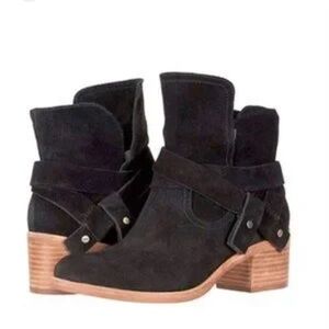 UGG Elora Black Suede Ankle Boots Women’s Size 9